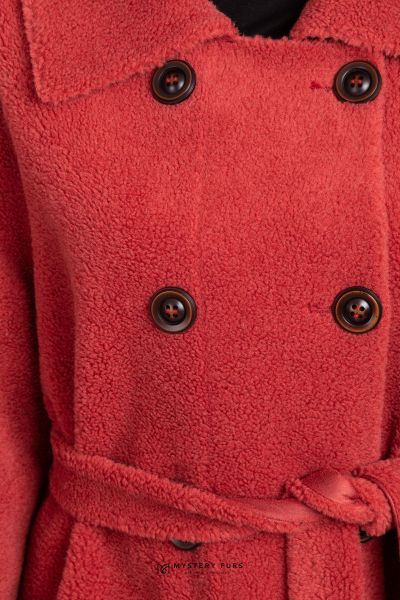 Пальто Redingote  (красный). Вид 2